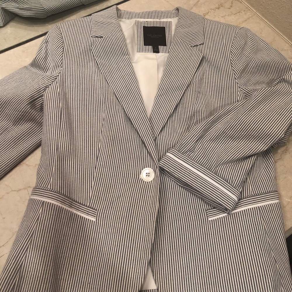 The Limited Seersucker Blazer / Jacket